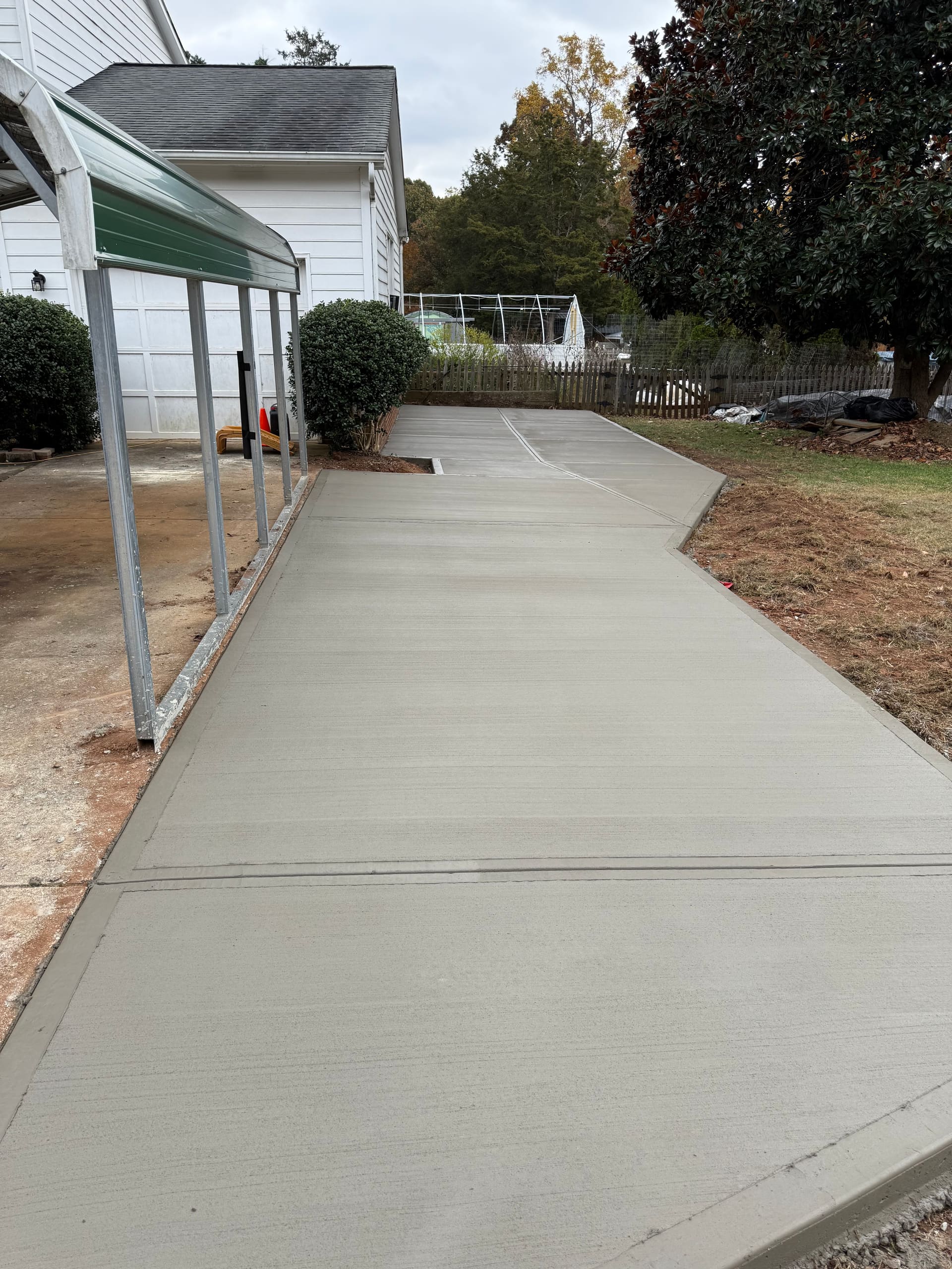 Lake Norman concrete driveways — Local Concrete Lake Norman project photo